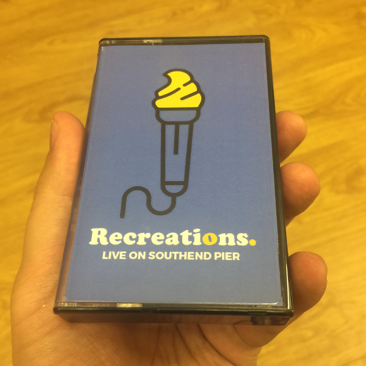 RECREATIONS/GET CAPE WEAR CAPE FLY - LIVE ON SOUTHEND PIER EP (PXP051)